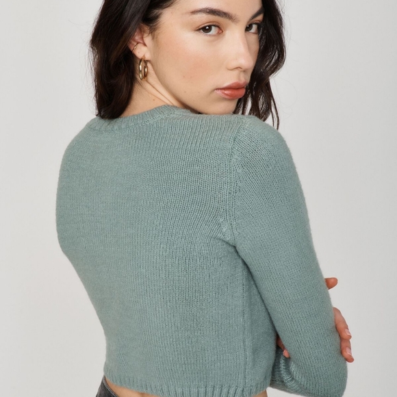GARAGE Lauren Sweater in Chinois Green - Picture 3 of 7